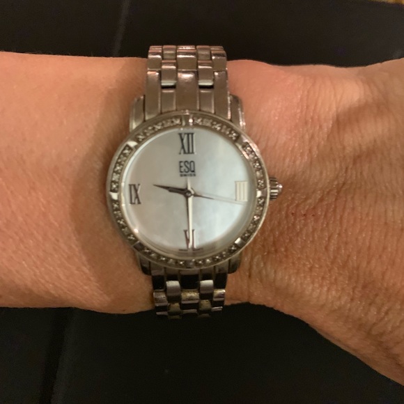 Esq women’s watch stainless with diamonds - Picture 3 of 5